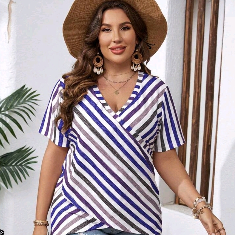 Striped Short Sleeve Wrap Tee - Purple, Gray, White US 20W / Int 4X